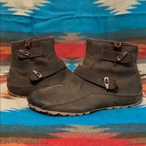 Merrell ankle boots! Worn a handful of times!